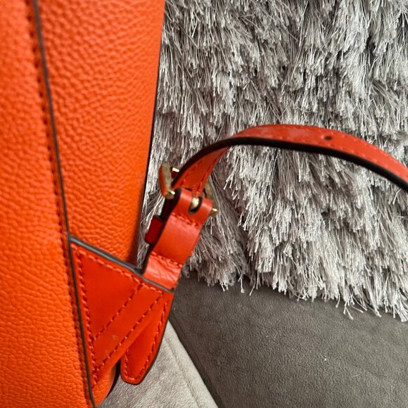EUC Orange & Gold MK Michael Kors Pebble Leather Backpack! - Picture 4 of 6